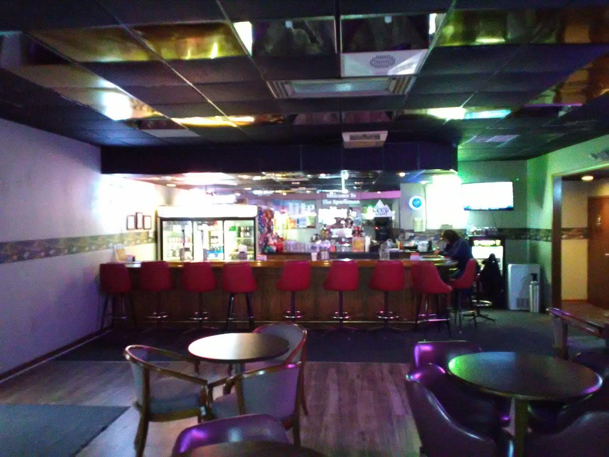 Paris Inn And Suites Экстерьер фото